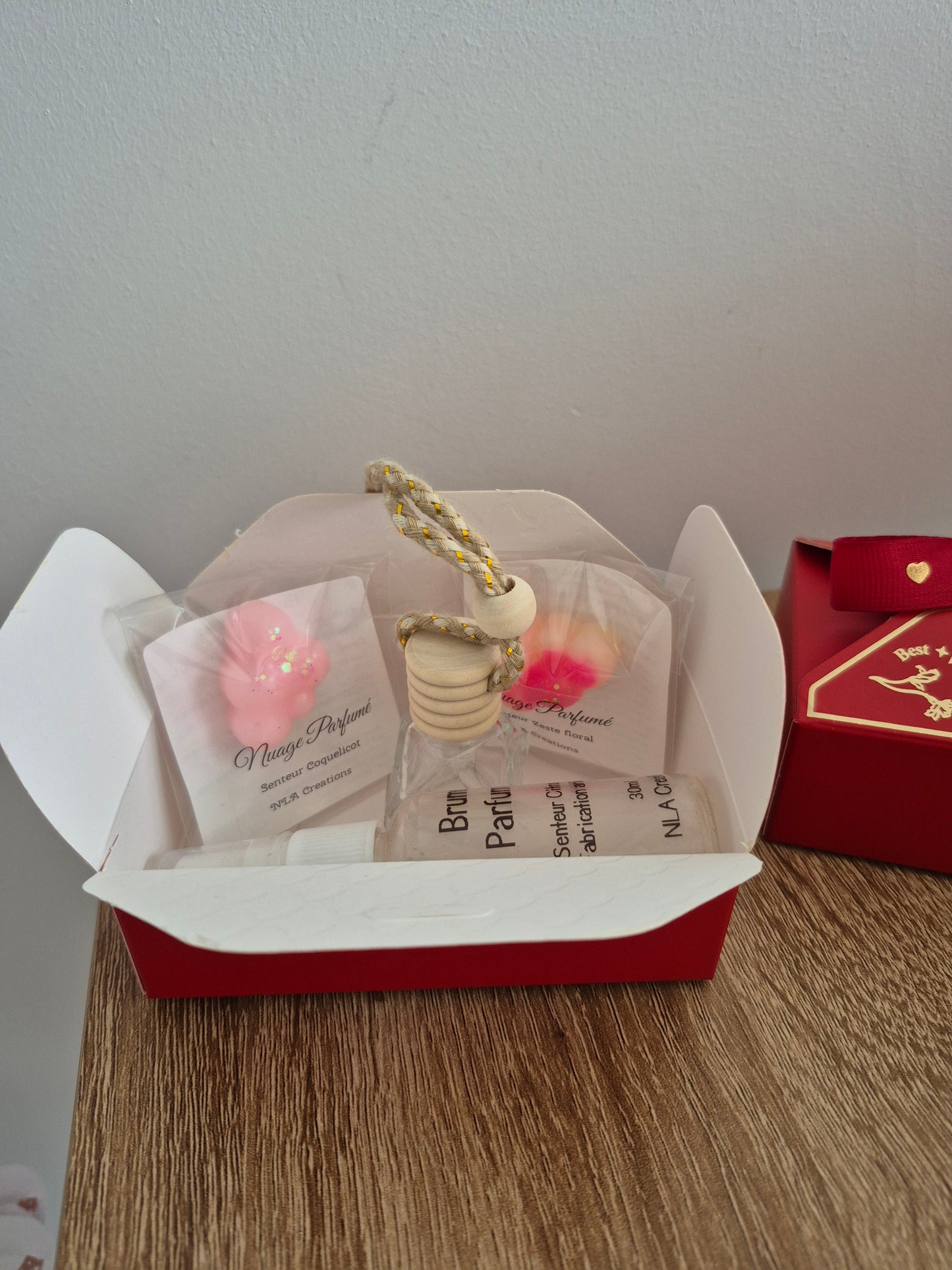 Coffret de Noël Parfumé – Surprise & Délices - NLA Creations