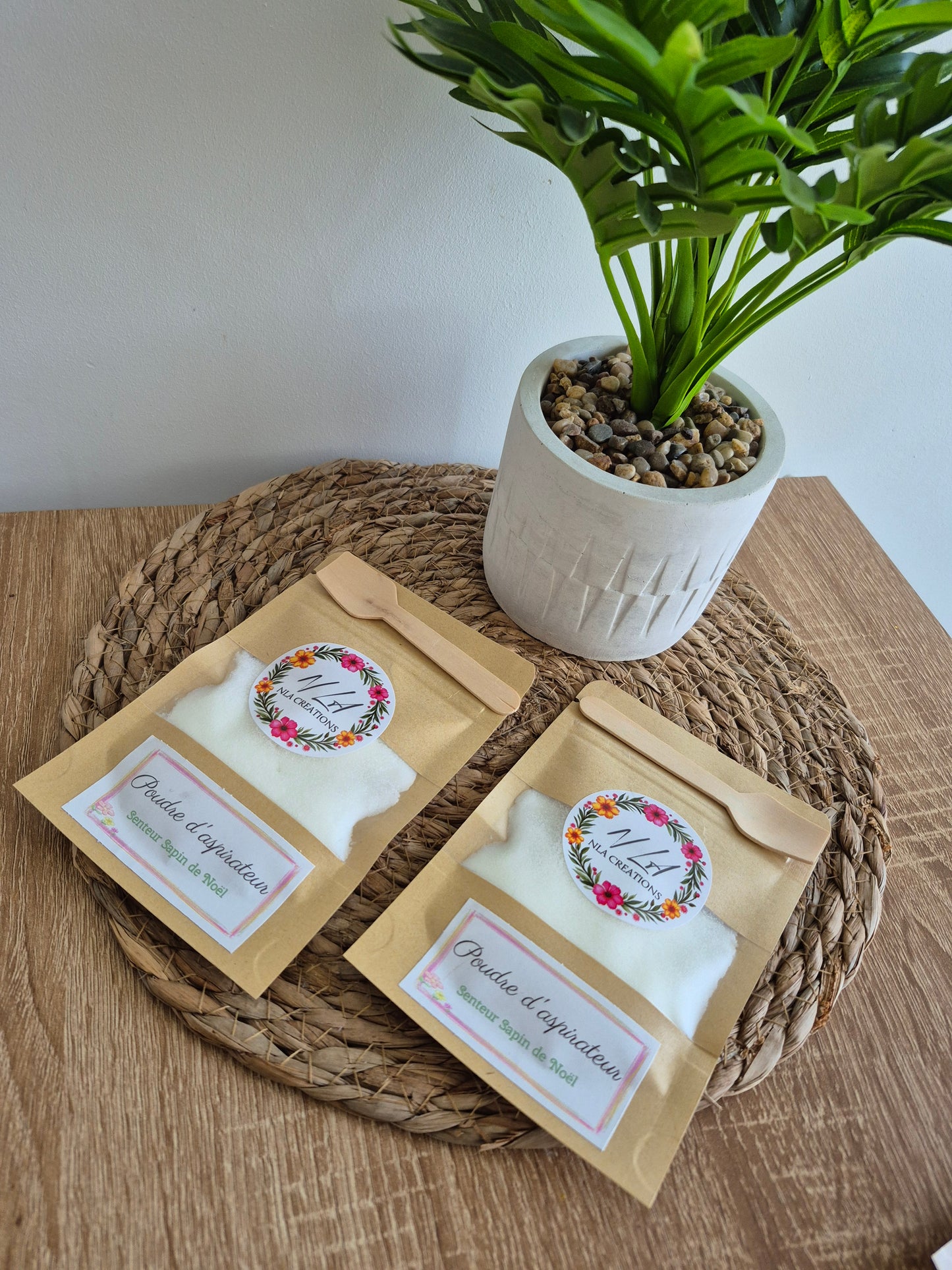 Poudre d'aspirateur - Senteur Sapin de Noel 50g - NLA Creations