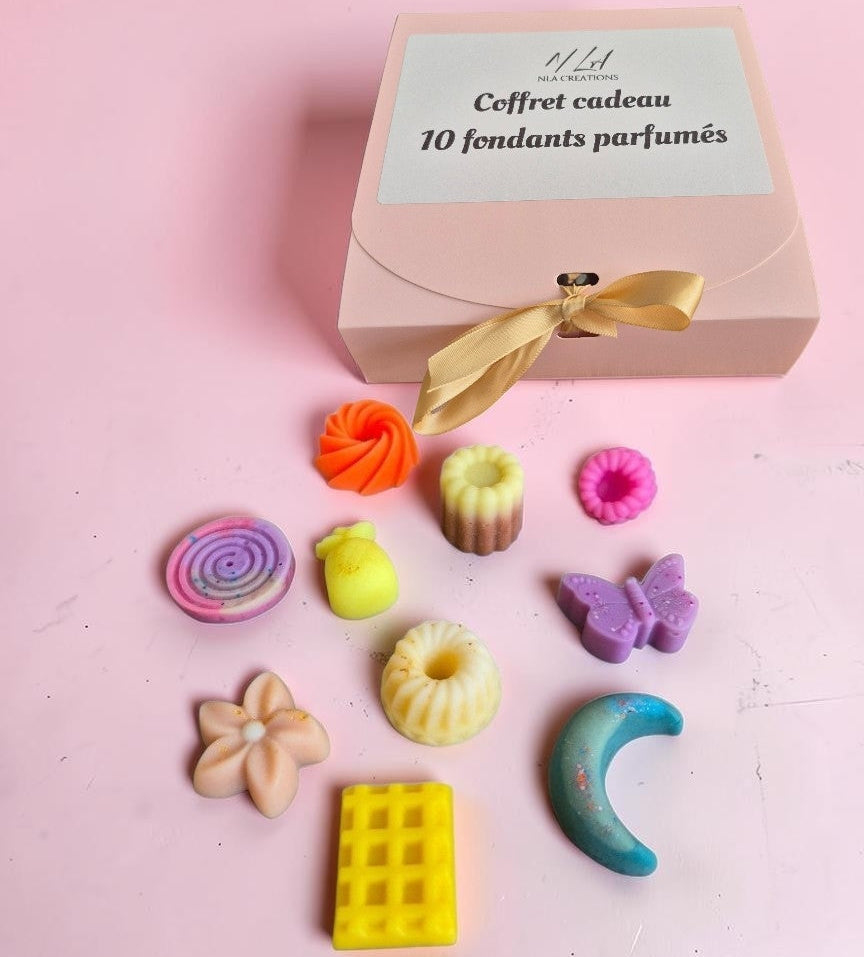 Coffret découverte de 10 fondants parfumés, une solution économique pour profiter de plusieurs senteurs artisanales.