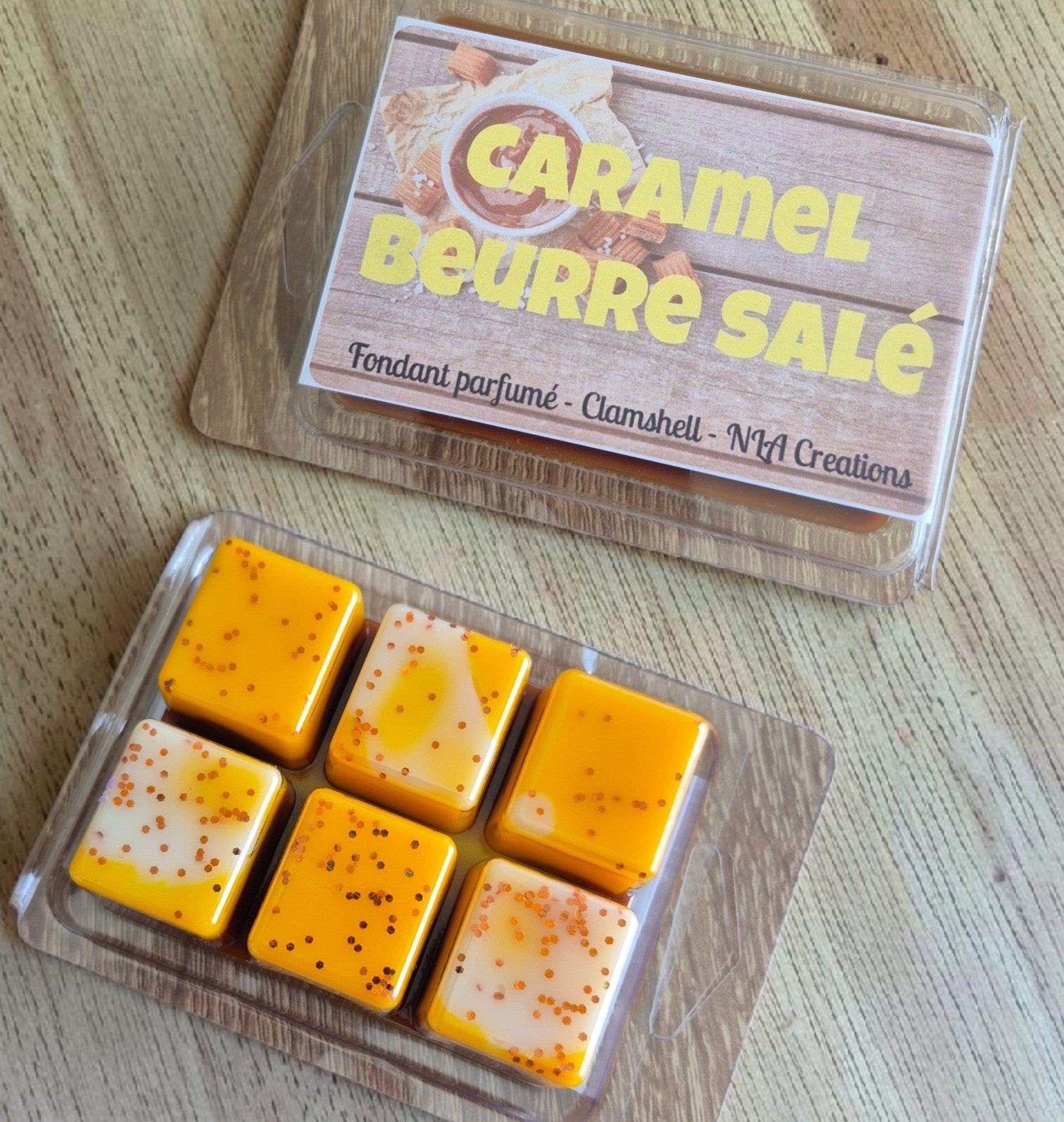 Fondant Clamshell 6 carrés 75 g en cire parfumée artisanale, personnalisable avec la senteur de votre choix.
