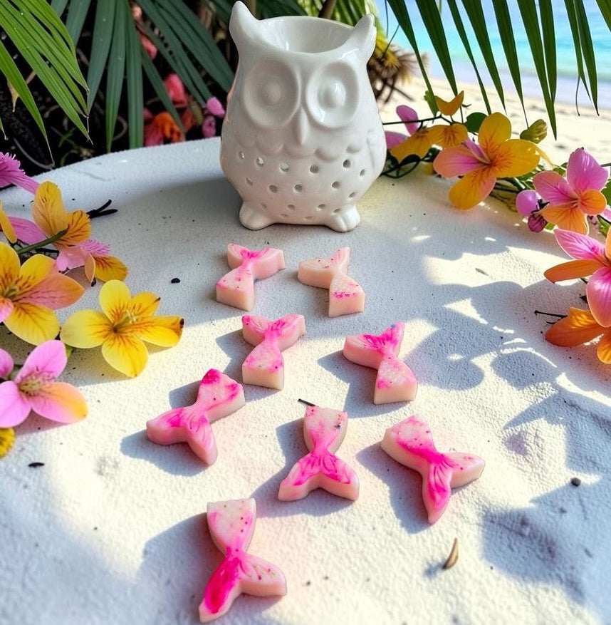 Fondant parfumé en forme de queue de sirène senteur Monoï Pêche, création artisanale avec parfum de Grasse par NLA Créations.