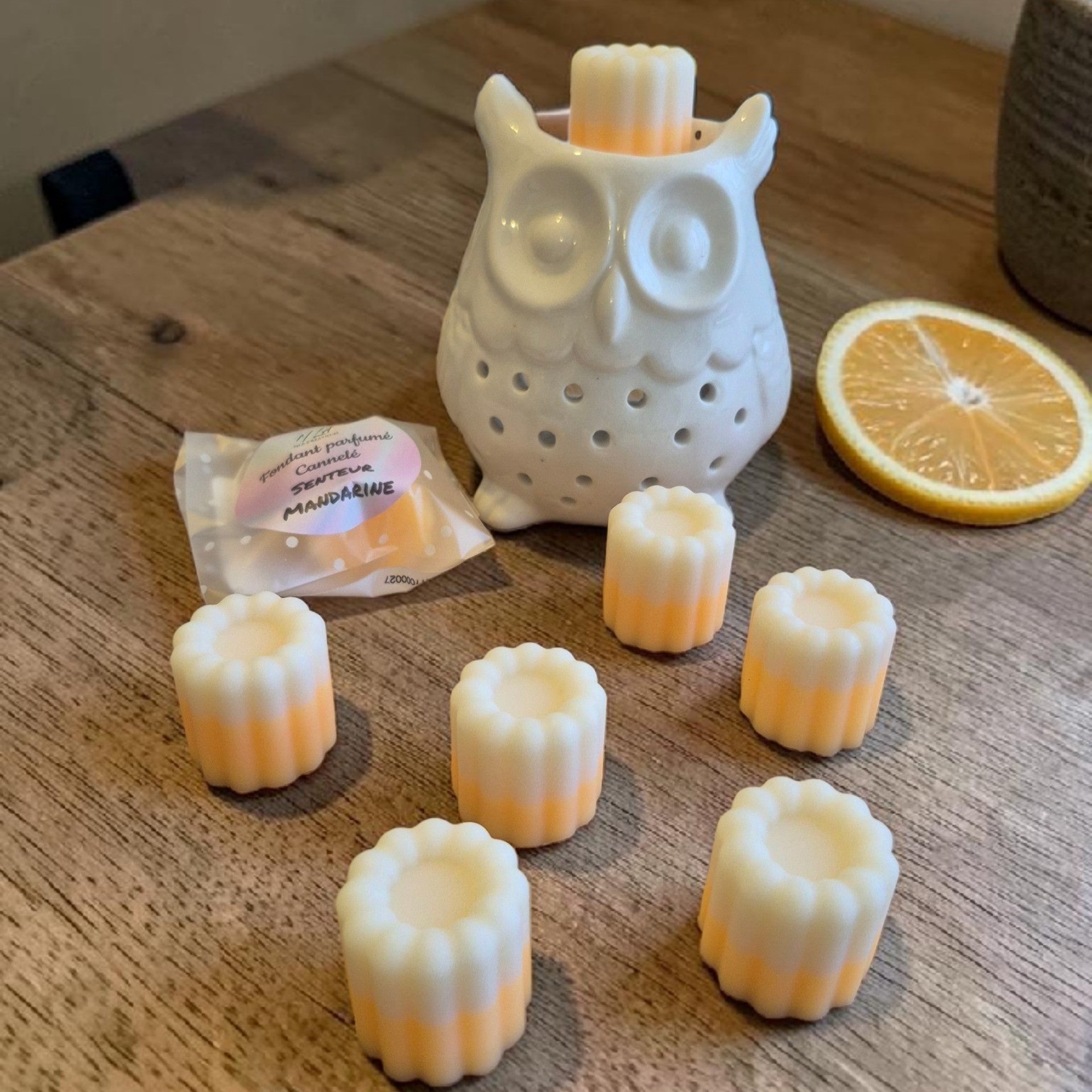 Fondants parfumés Cannelés Bicolores 20 g, disponibles dans un large choix de senteurs pour parfumer votre intérieur