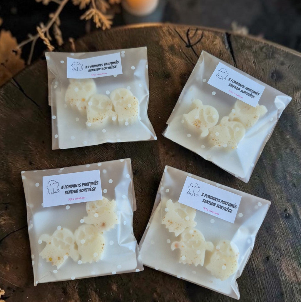 Fondants artisanaux Fantômes au parfum Sortilège, proposés en lot de 3 pour une édition limitée.