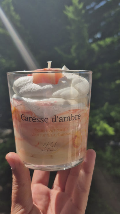 Bougie "Caresse d'ambre" senteur eau d’ambre