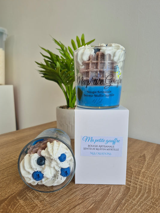 Bougie "Ma p'tite gaufre" Senteur Muffin myrtille - NLA Creations 
