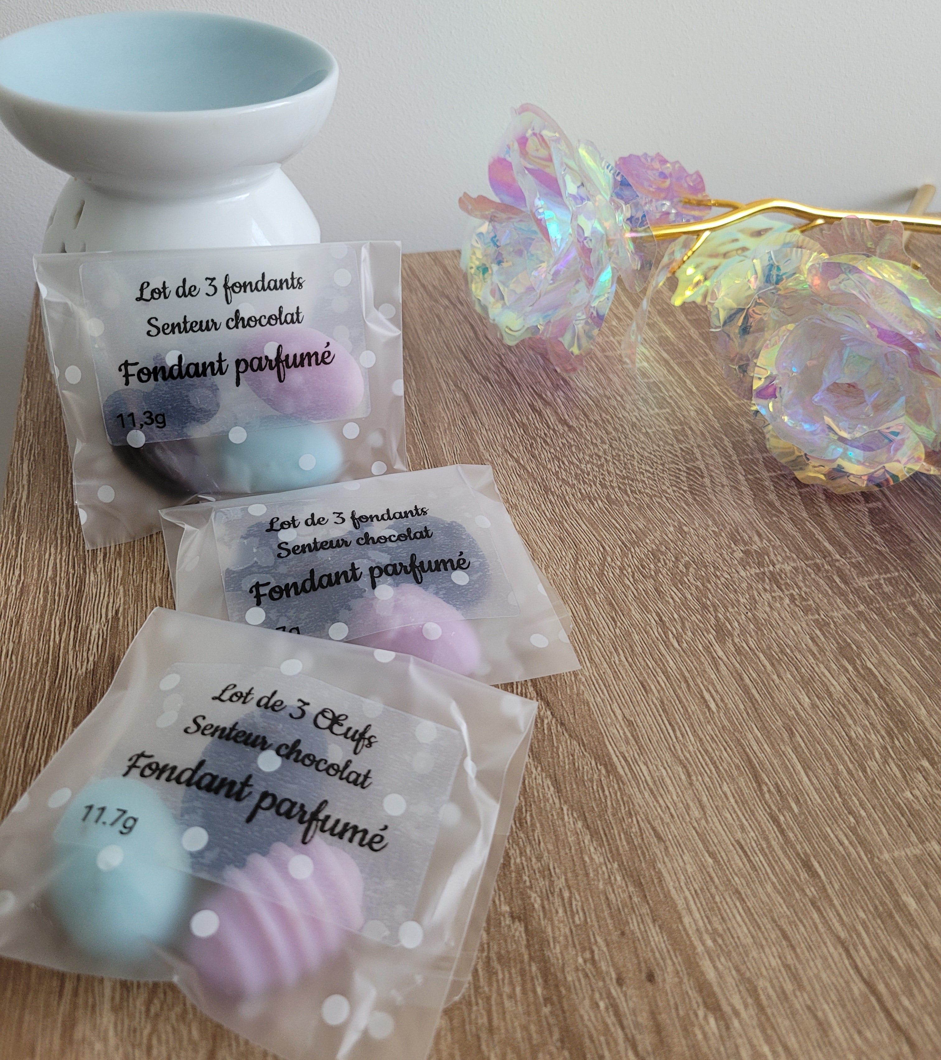 Lot de 3 fondants parfumés artisanaux senteur Chocolat, vendus dans une jolie boîte.