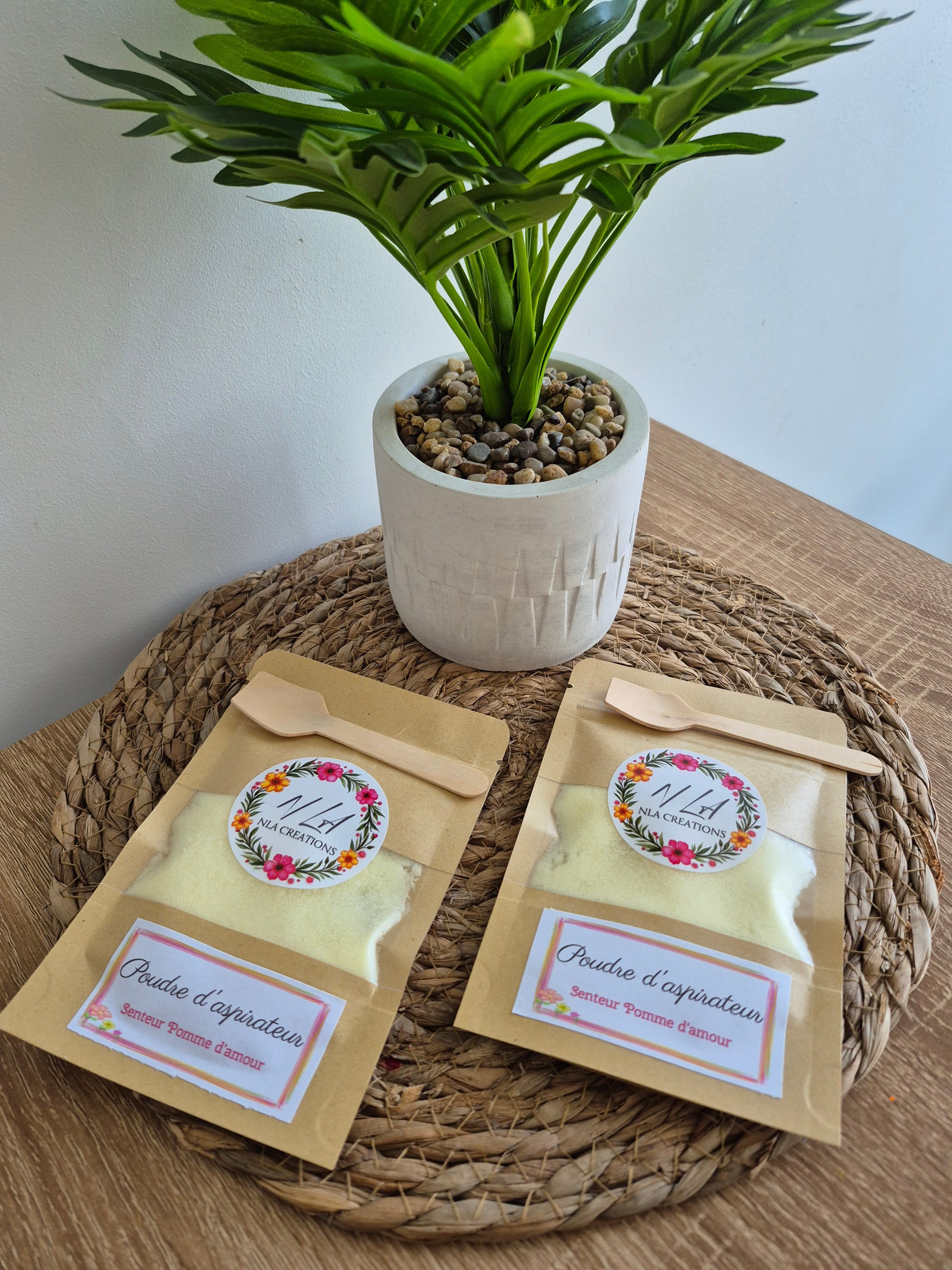 Poudre d'aspirateur - Senteur Pomme d'amour 50g - NLA Creations 