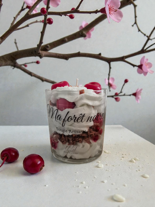 Bougie "Ma forêt noire" - Senteur Cerise noire