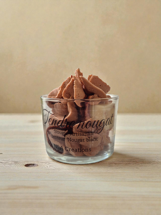 Bougie Artisanale - Tendre nougat - Senteur Nougat blanc