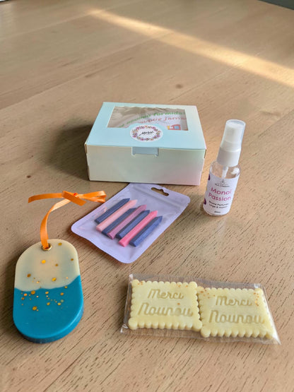 Coffret Cadeau fin d'année scolaire - Maîtresse/ Atsem / Nounou - NLA Creations 